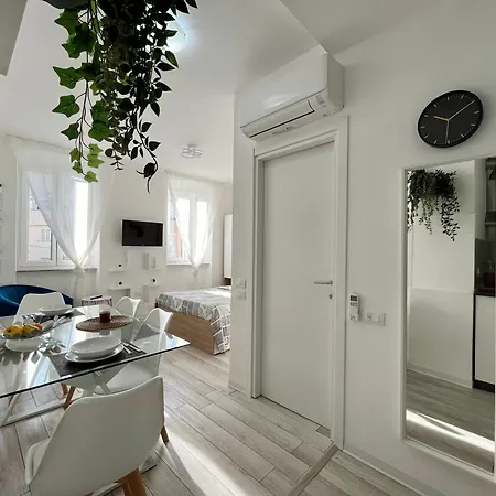 Rn House Apartment